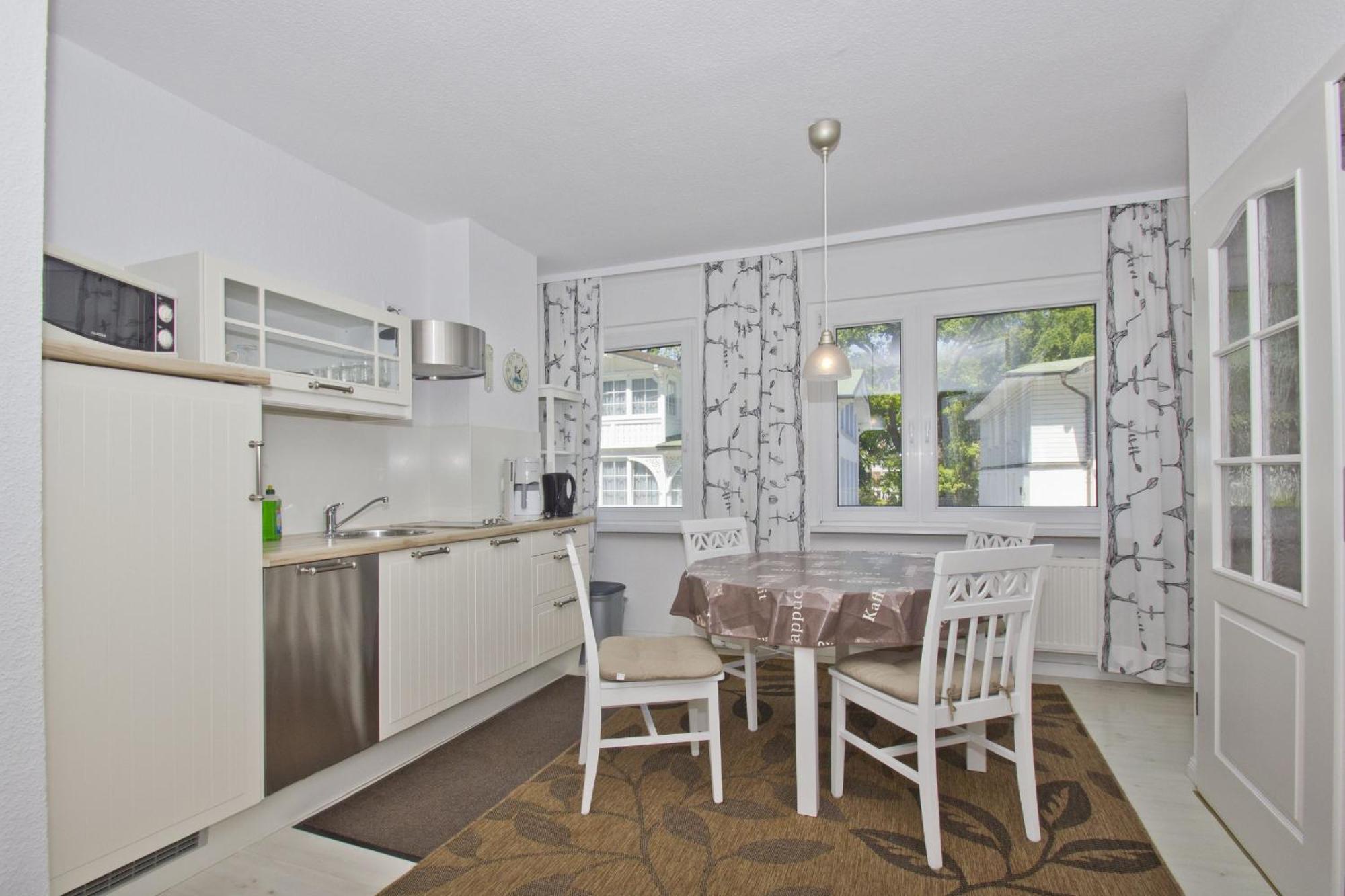 Ferienwohnung Silvana Fewo - Balkon Binz Exterior photo